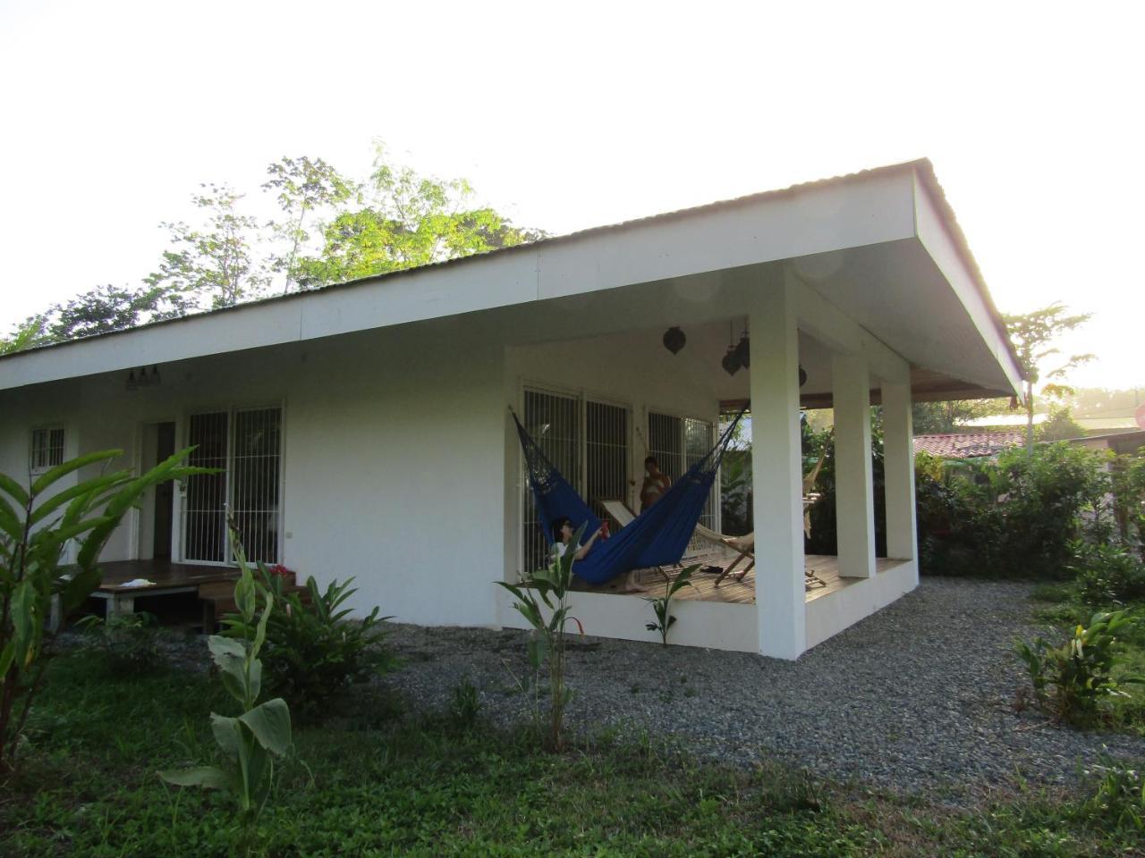 Pineapple House Manzanillo Villa Kültér fotó