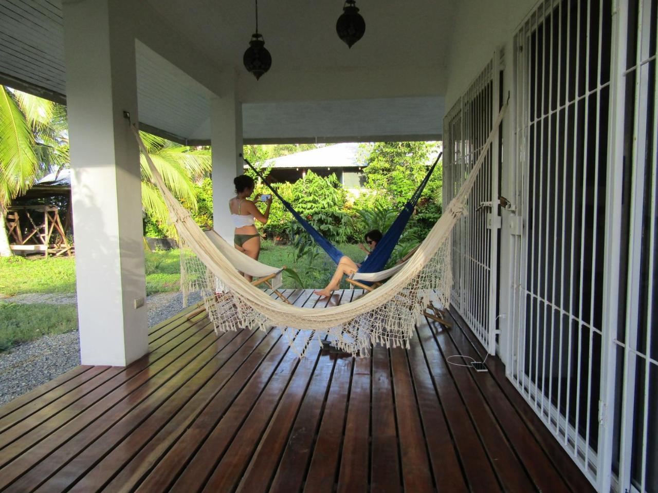 Pineapple House Manzanillo Villa Kültér fotó